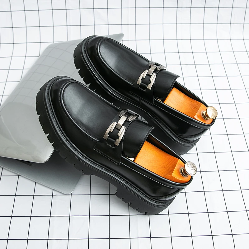 

Men Classic Loafers PU Thick Sole Fashionable Comfortable Men Shoes Sizes 38-46