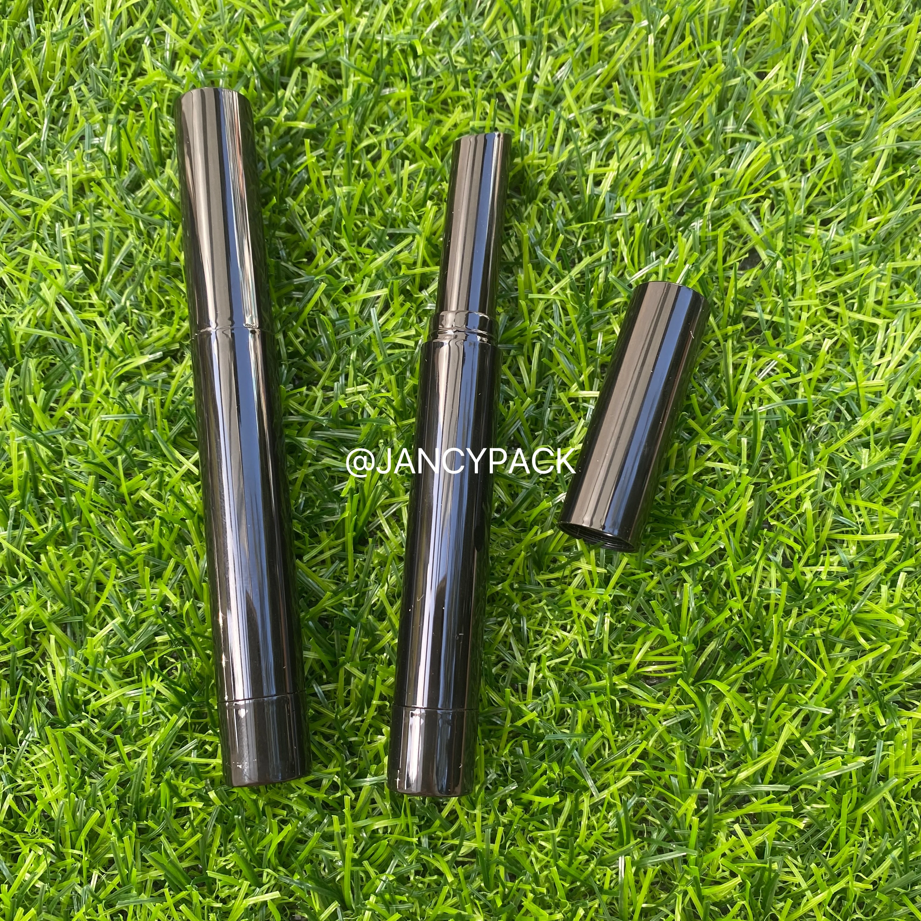 

Lipstick Empty Tube long Black round Cosmetic Packaging Material Refillable Bottles Lip balm Container 7.1mm