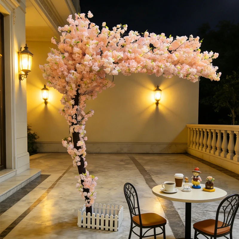 

Artificial cherry blossom trees, artificial peach blossom trees, wishing trees, and displays in large shopping malls and hotels.
