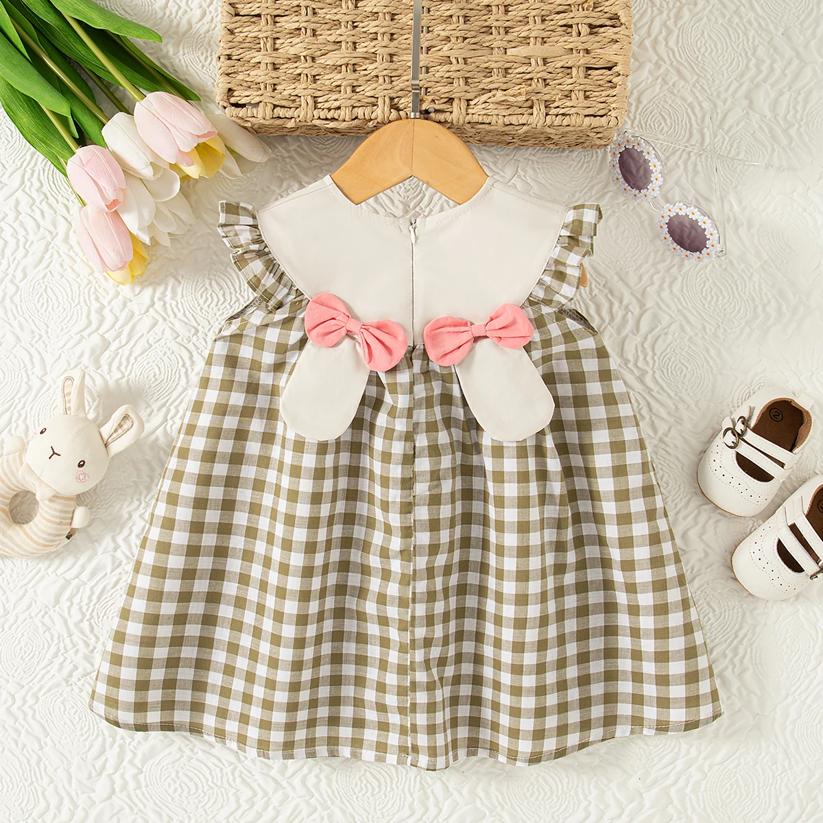 Summer New Green Checkered Baby Girl Dress, Cute Squirrel Embroidered Children'S Sleeveless Clothes From 9 Months To 4 Years Old