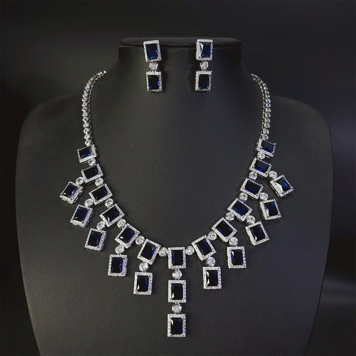 فاخر أنيق مربع الزركون مطعمة الأحجار الكريمة شرابة قلادة القرط الزفاف اكسسوارات الزفاف فستان مأدبة مجوهرات