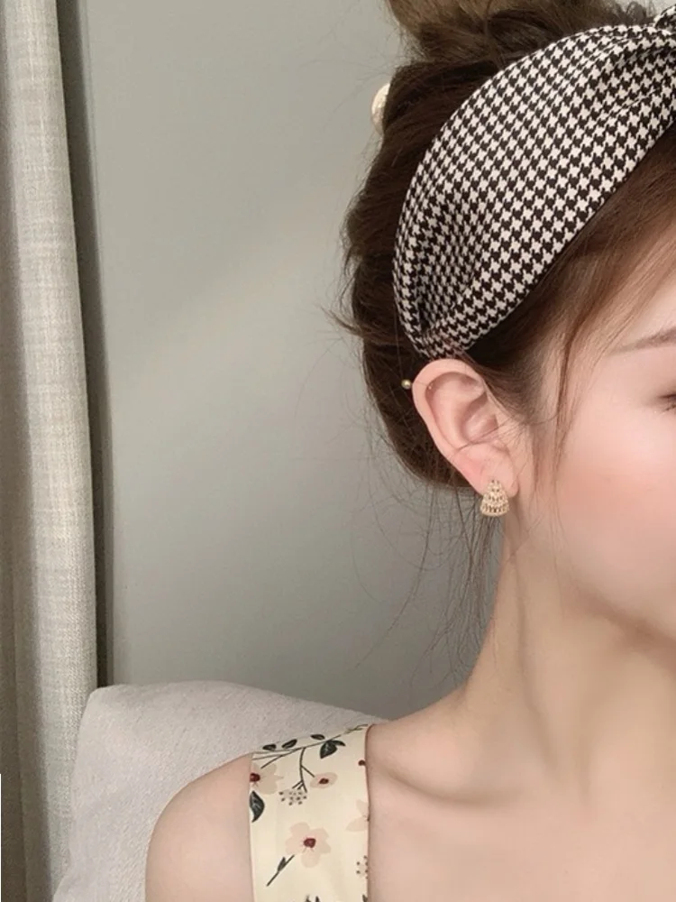 

Bandeau à large bord croisé à carreaux rétro, accessoires de cheveux polyvalents pour femmes