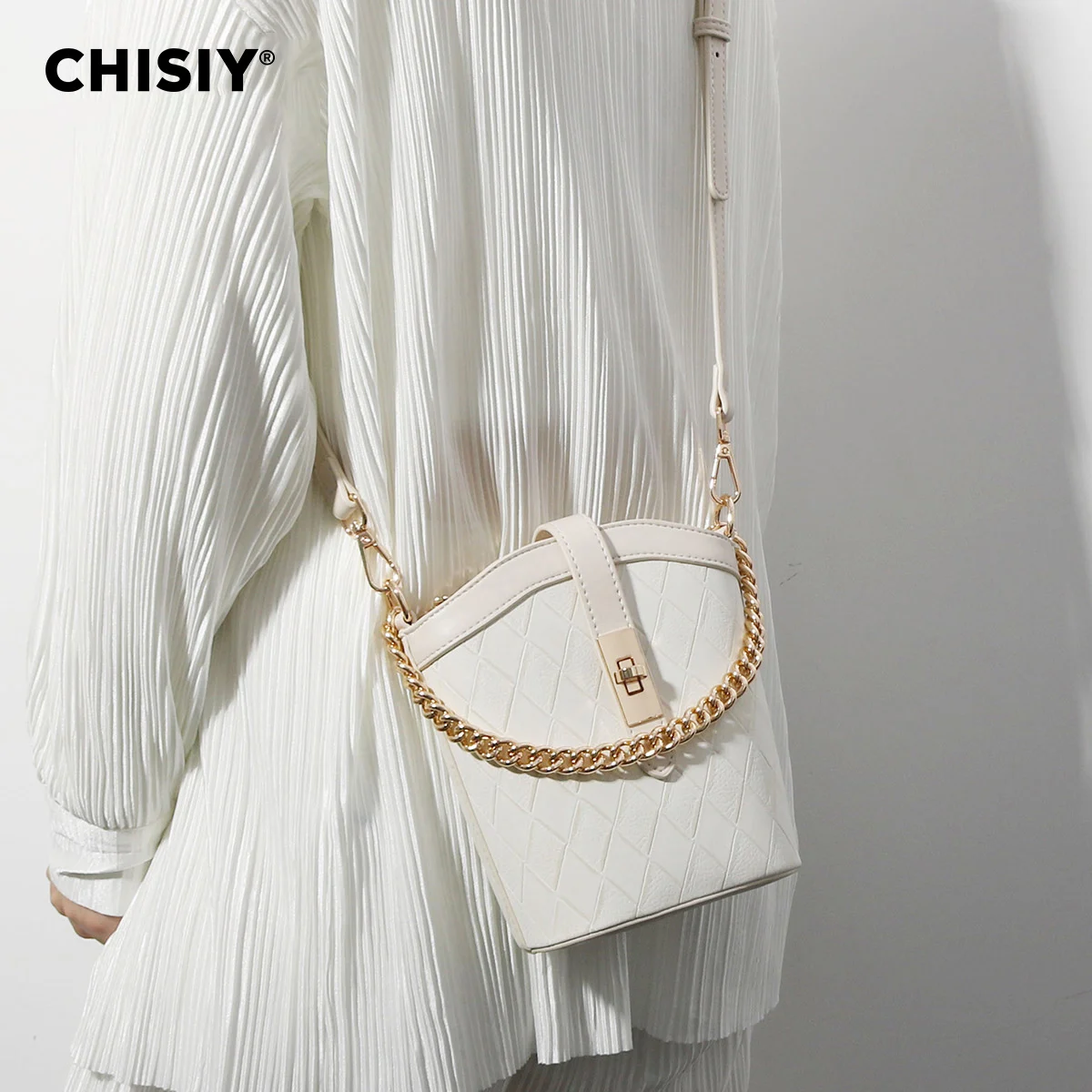 CHISIY Original Handmade Classic Elegant Chain Bucket Bag Texture Commuting Large Capacity Simple Handheld Crossbody Bag