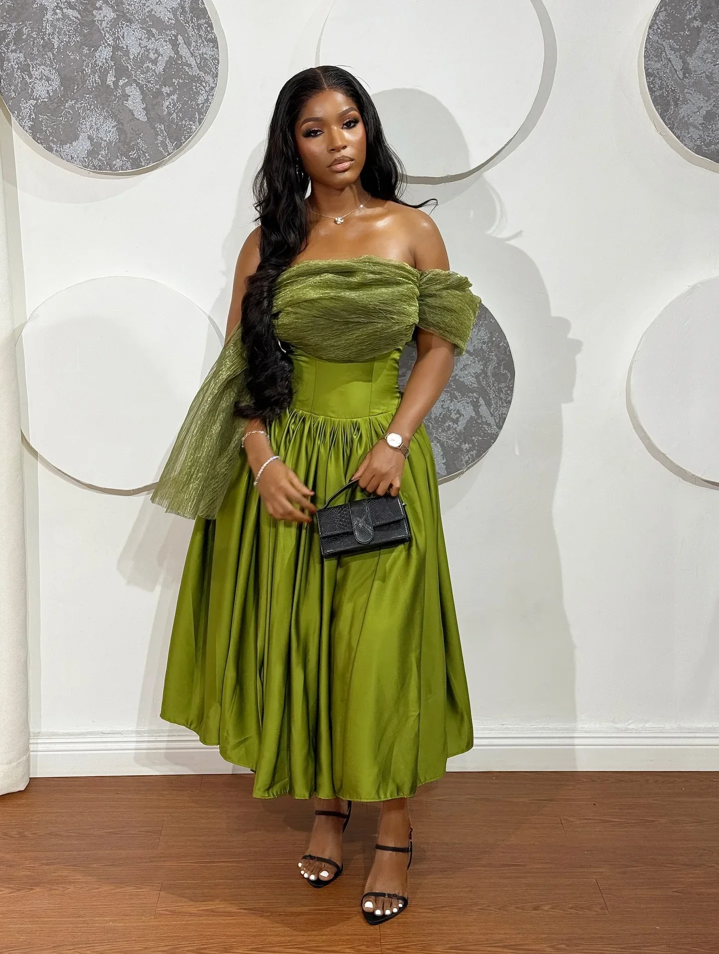 정교한 그린 A라인 발목 길이 여성 드레스 웨딩 파티용 원숄더 아프리카 여성 드레스