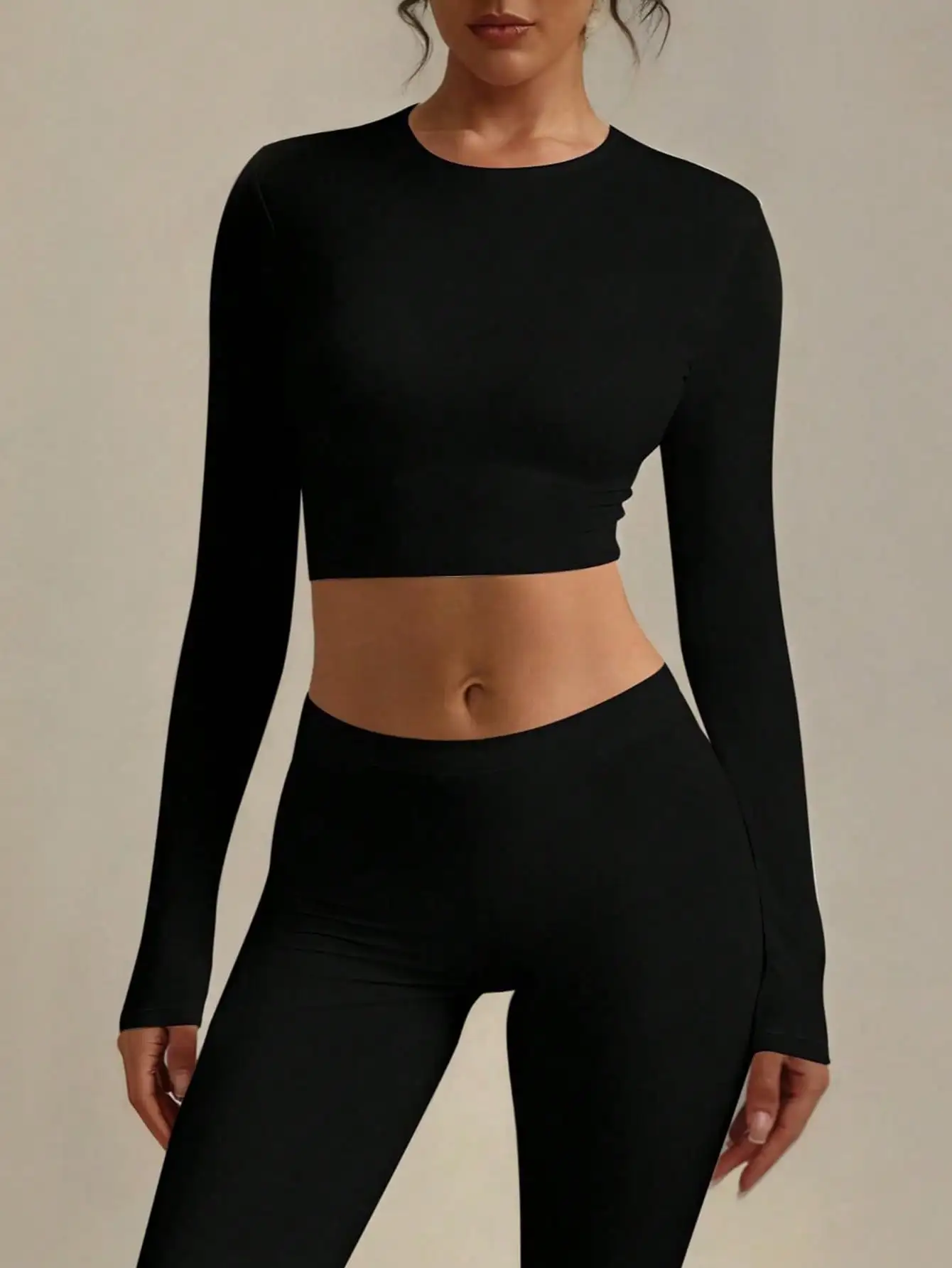 

Black Round Neck Long Sleeve Cropped Top with High Elasticity for Fall Winter
