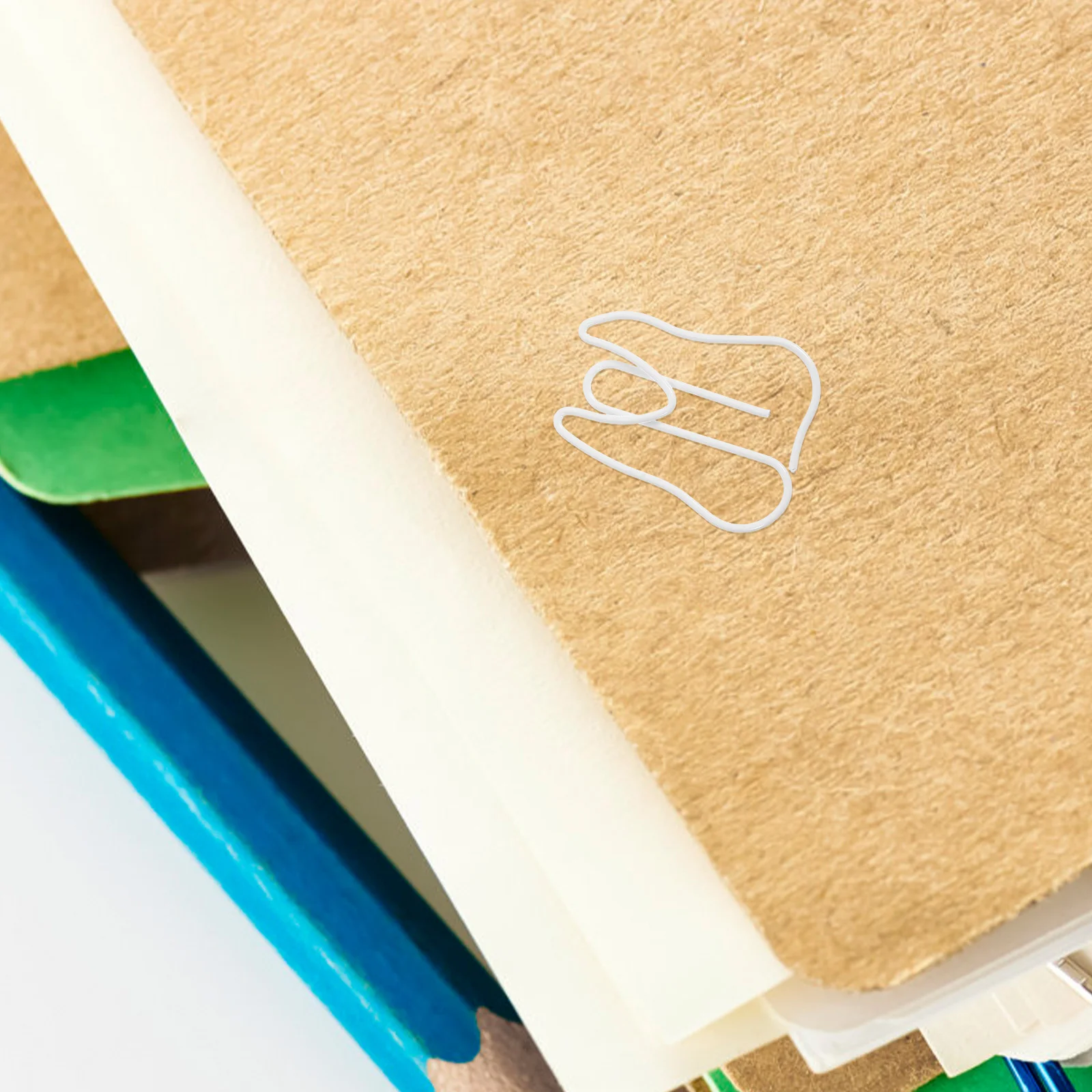 

100Pcs Tooth Shaped Paper Clips Metal Decorative Organizing Clips Small Cute Bookmark Clamps for Documents School Office
