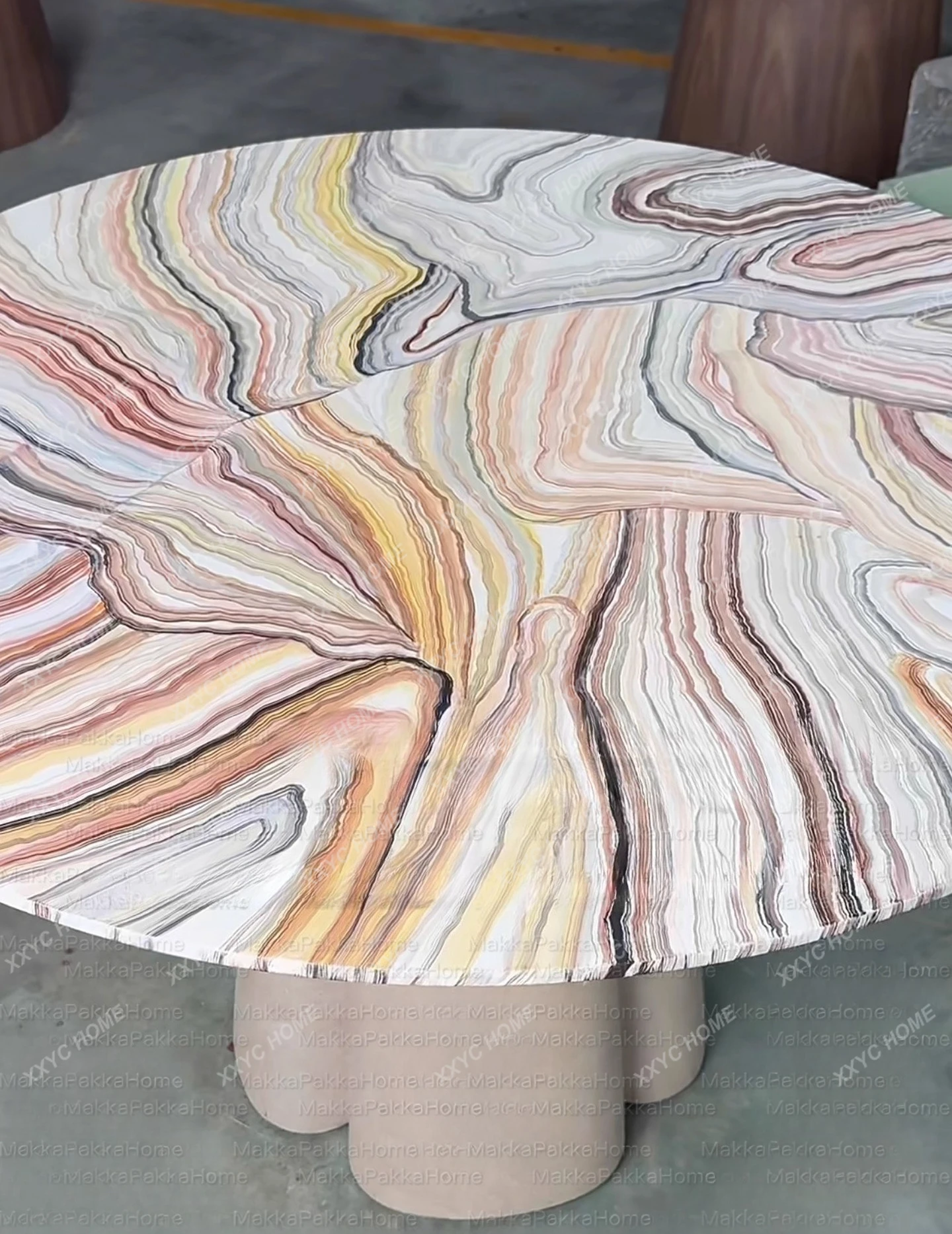 طاولة طعام من الخشب الصلب مطلية بشكل شخصي إبداعي، طاولة مستديرة فنية راقية