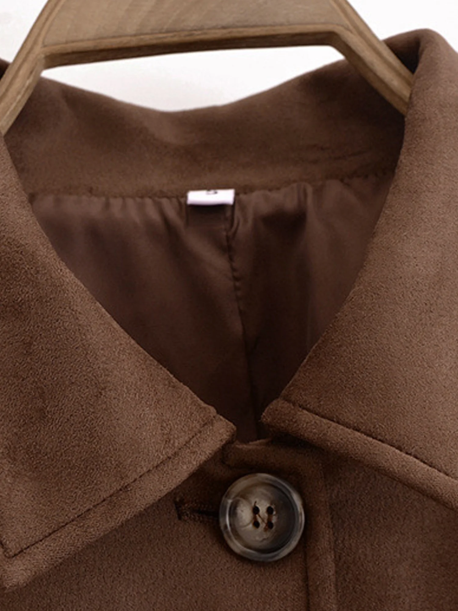 レディースレトロフェイクスエードジャケット、ベルト付き、ラペル、長袖、フロントボタンダウン、サイドポケット、ベルト付き、カジュアル、クロップドアウターコート