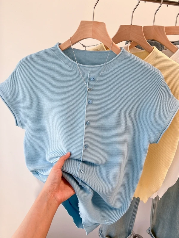 

Loose Fit Ice Silk Knitted Top Single Button ort Sve Overhead Sle Korean Faion Summer New Arrival Women's Faionabl...