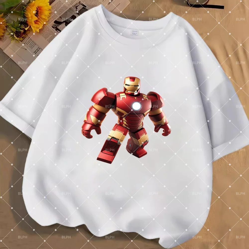 

Высококачественная футболка Roblox Iron Man для детей, идеальный выбор для юных фанатов, стильный и удобный дизайн.