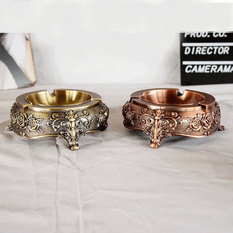 Metal-plated atmospheric ashtray model metal craft home living room tea room round drill ashtray