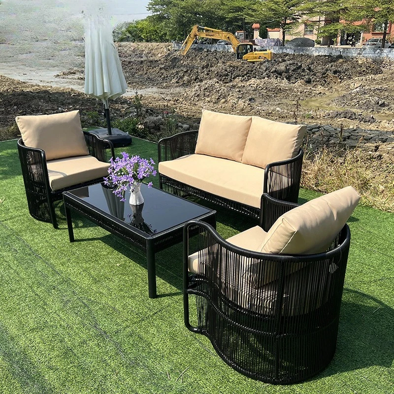 Customizable outdoor sun seats