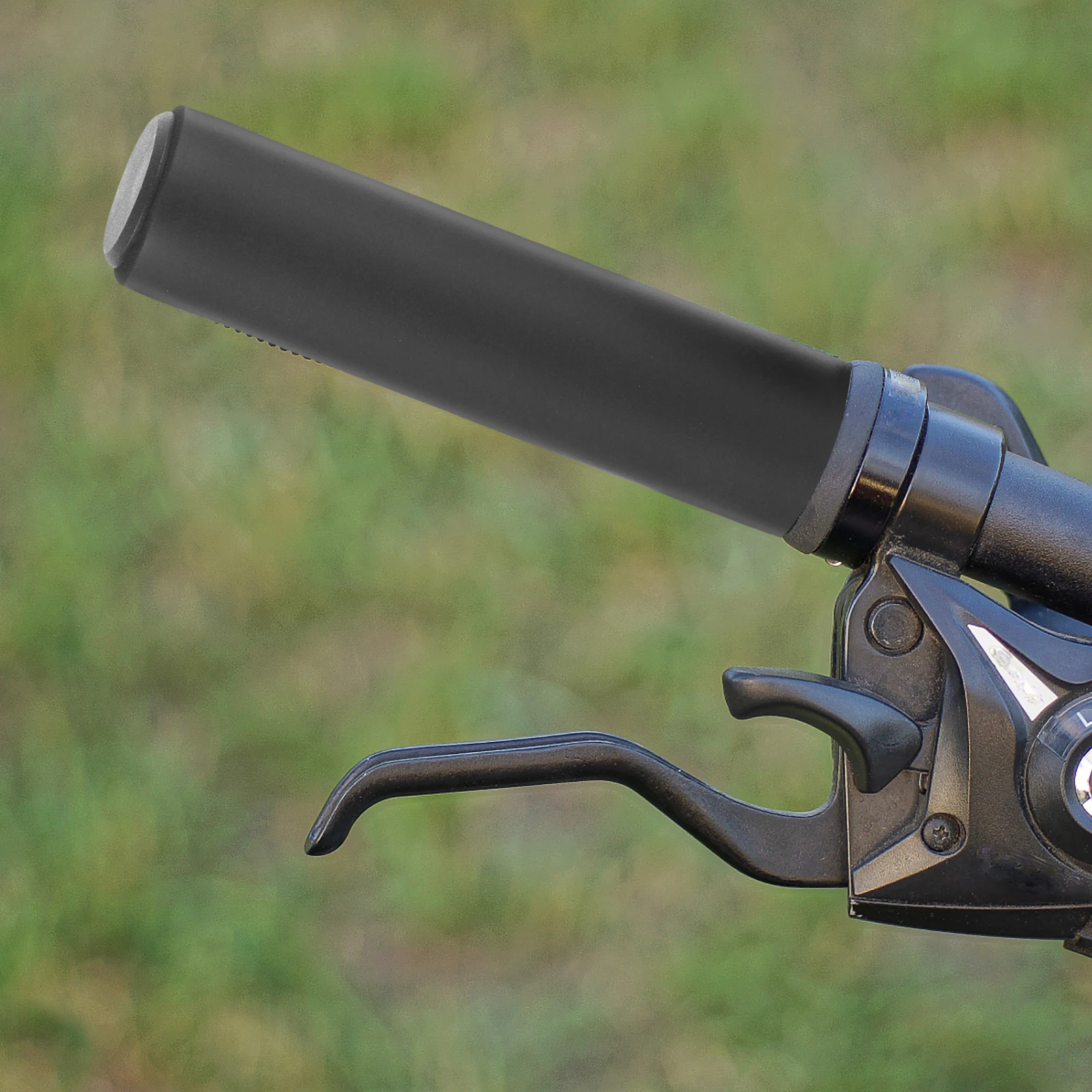 

Bike Handlebar Grips Shockproof Ergonomic Bicycle Handlebar Protector Non-Skid Cycling Handle Cover For Mountain Road