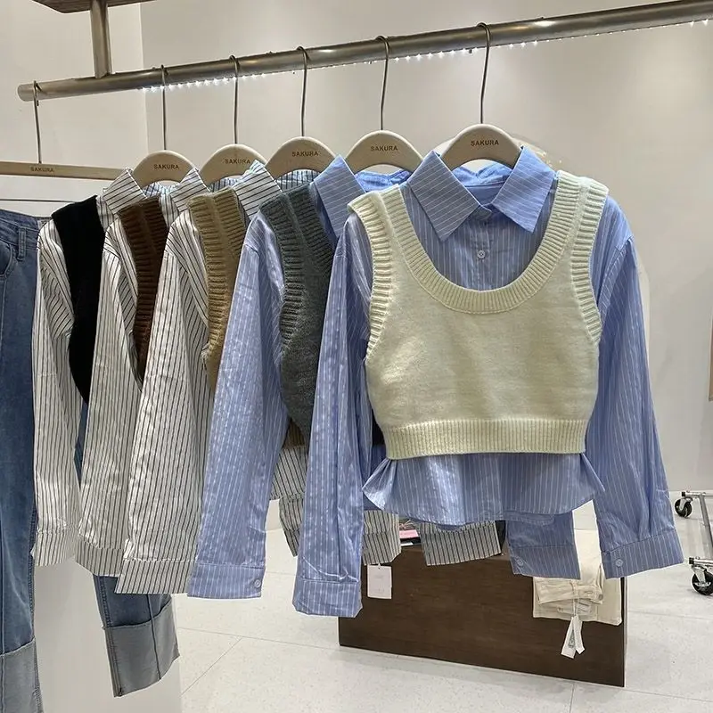Spring 2024 Women's Knitted Short Sweater Vest Top Layering Outerwear U-Neckline Super Short Length No Button Fastening