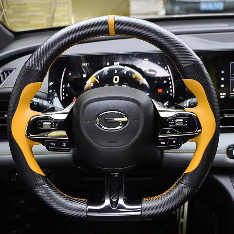 Hand-Stitched Non-Slip Carbon Fiber genuine Leather D-type car Steering Wheel Cover For GAC Trumpchi Empow 2021-2024