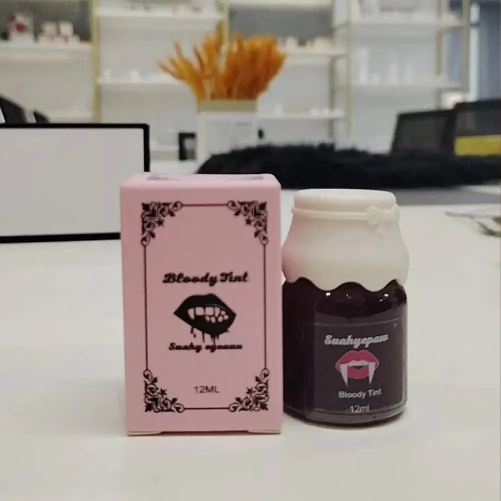 Donkere matte lipgloss Waterdichte formule vergrendelt in kleur voor langdurig en voorkom vervaging van bloedrood Sterk verzadigde lipkleur