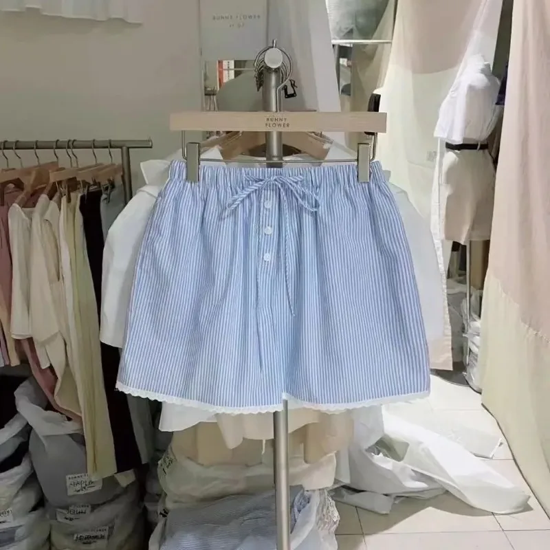 

Women's Striped Lace Trim Casual Shorts Elastic Waist Summer Wide Leg Pants