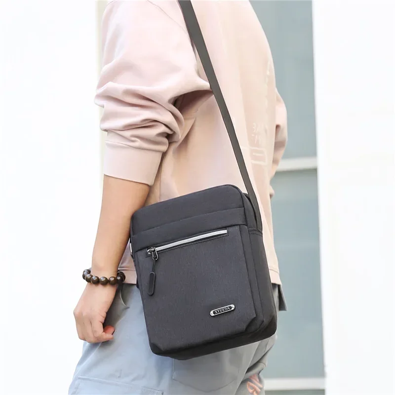 Men\'s Business Casual Shoulder Bag Oxford Cloth Zipper Simplicity Sling Bag Vertical Square Diagonal Mobile Phone Crossbody Bag