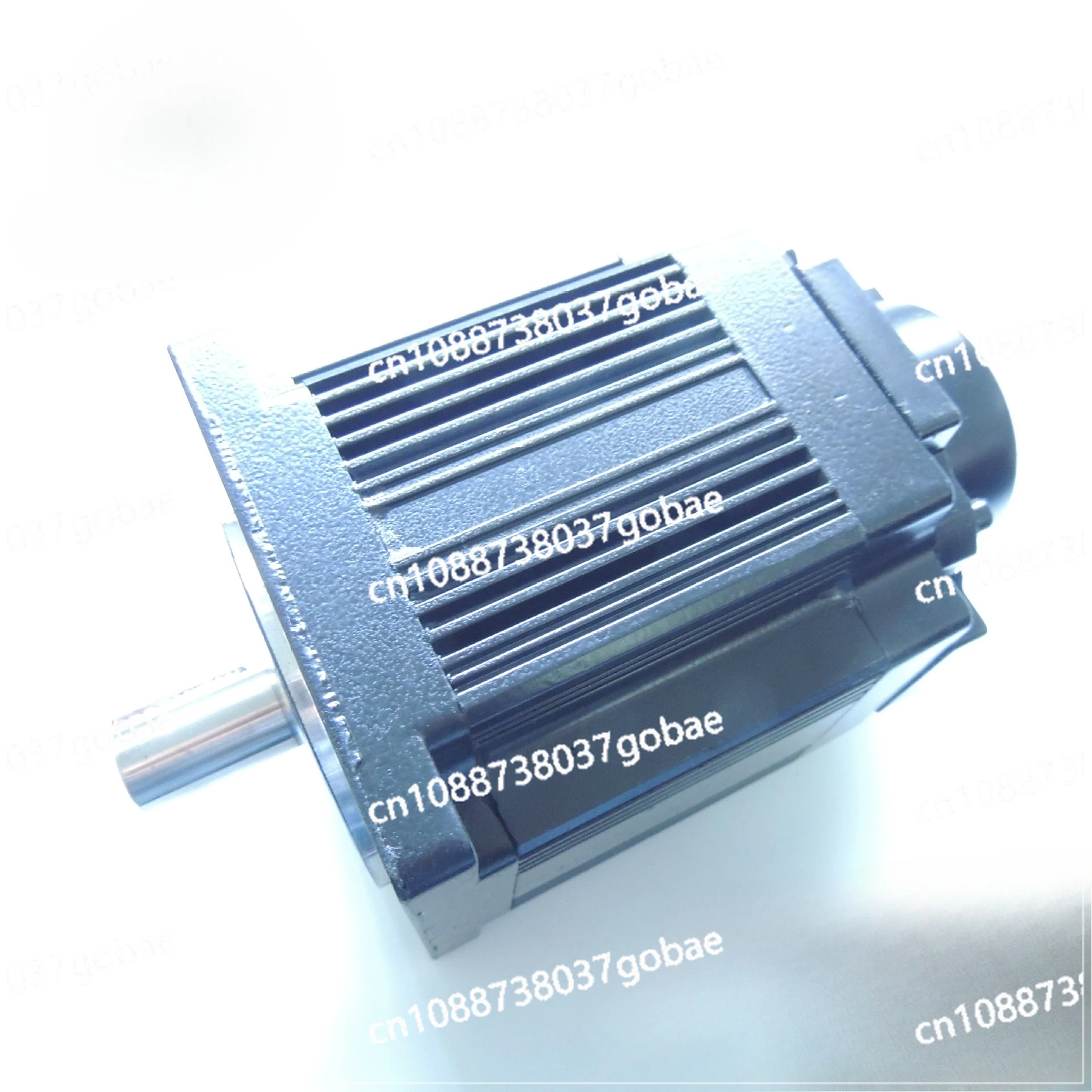 110 محرك متدرج 3 مراحل 20 نانومتر