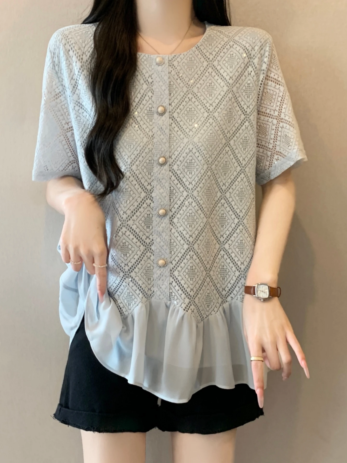 

Slimming Design Diamond Pattern Hollow out Short Sleeve Base Shirt Women Summer 2026 plus Size Floral Top Korean Style