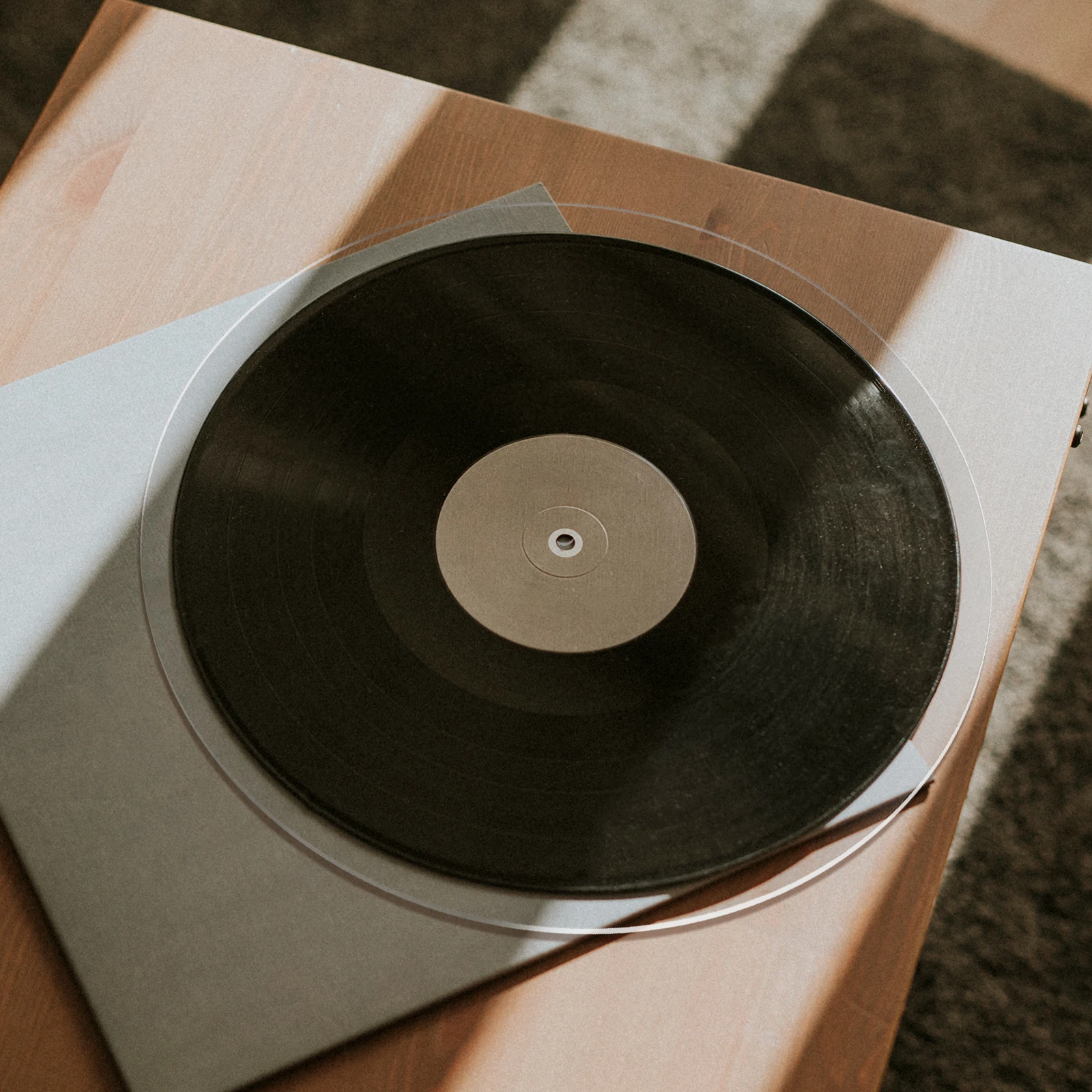 Il tappetino per giradischi in acrilico durevole riduce l'elettricità statica e le vibrazioni migliora la qualità dell'audio con la piastra del giradischi dall'aspetto moderno