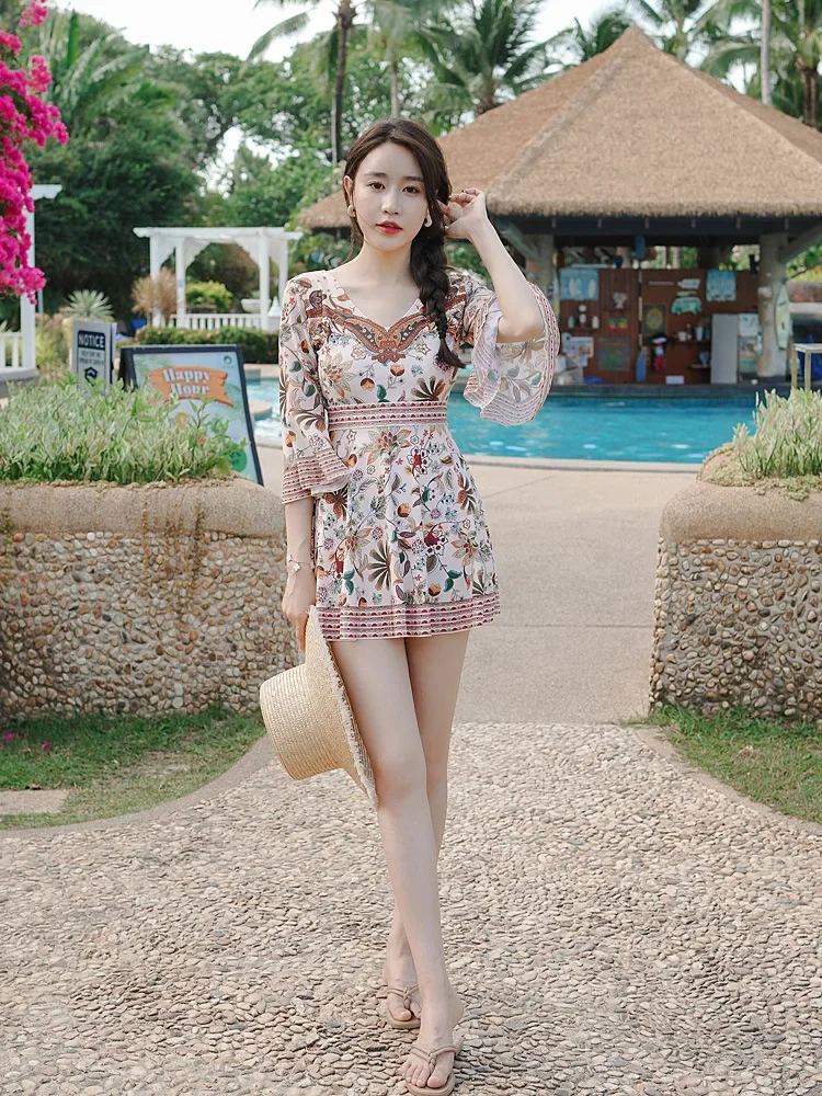 

Корейское монокини, женский купальник, платье, цельный купальник, купальный костюм с рукавами пять четвертей, сексуальная пляжная одежда с принтом, праздник 2025 г.