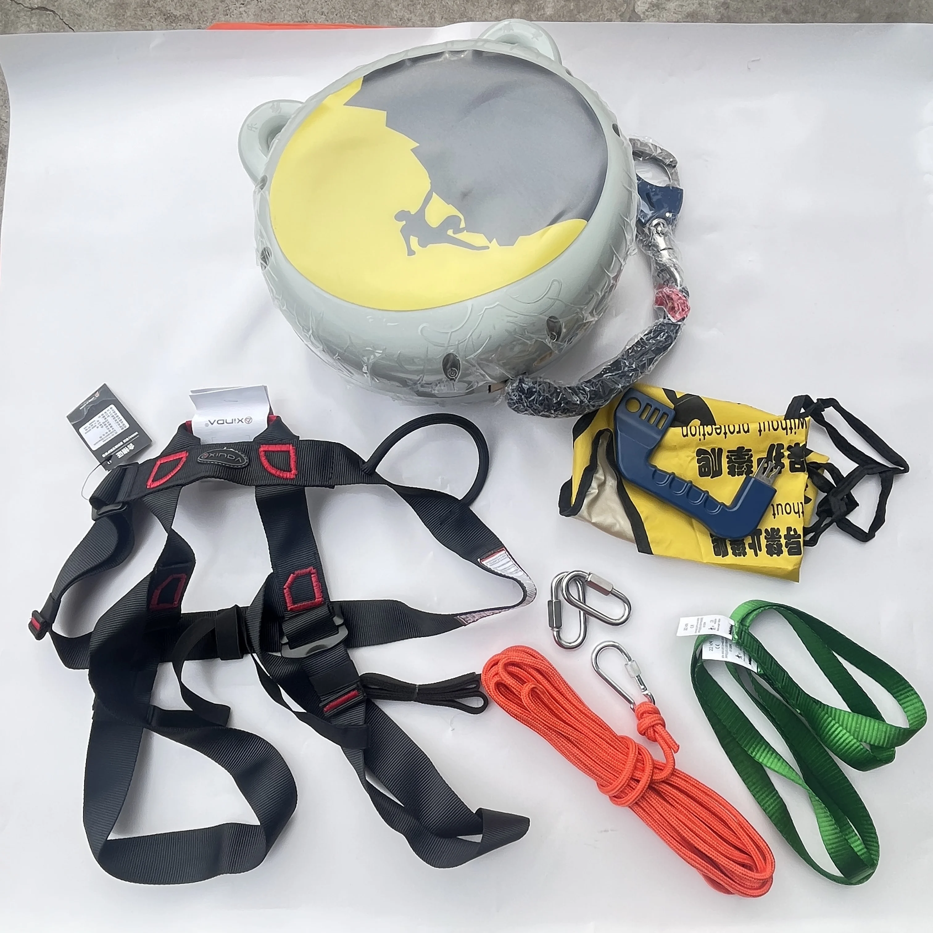 Rock Climbing Safety Equipment Indoor Playground Safety Harness Kit Trampoline Park Uses Professional Decelerators