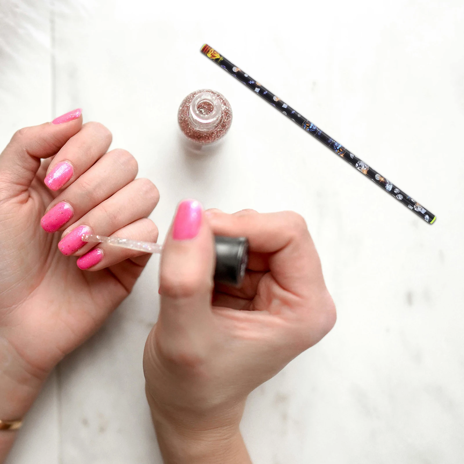 

8pcs Rhinestone Picker Small Rhinestones Applicator Nail Art Jewel Tool Plastic Drill Pen Green Rhinestones Pencil Versatile