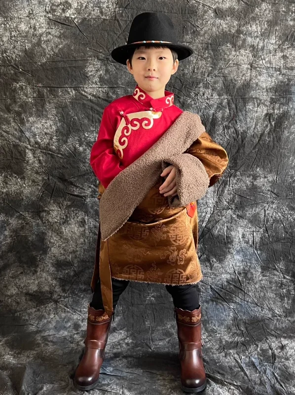 

Chinese Xizang Boys' Winter and Autumn Tibetan Robes With Cotton and Velvet