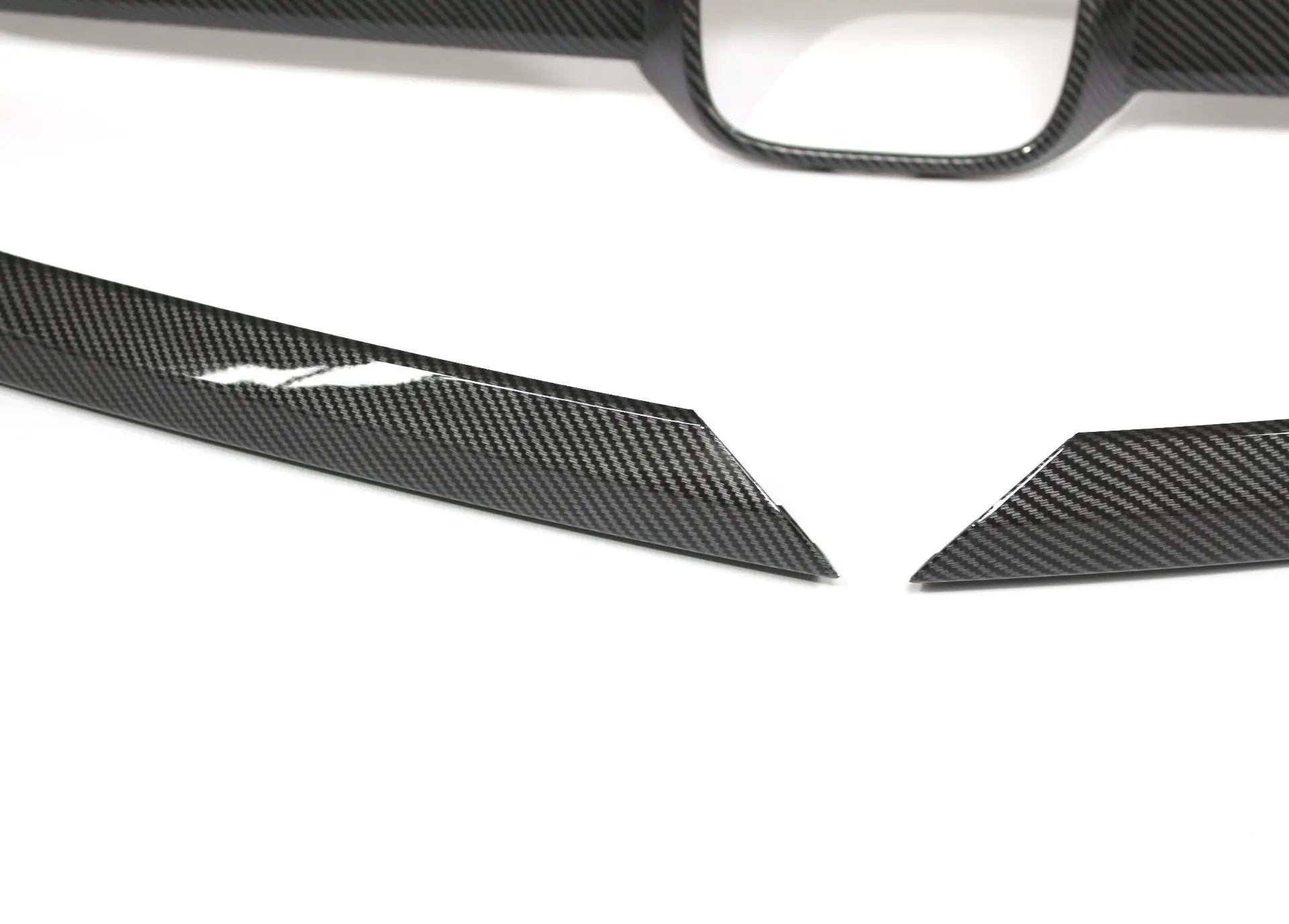 Applicable to the 2020 Honda BREEZE grille decorative strip exterior modification body kit