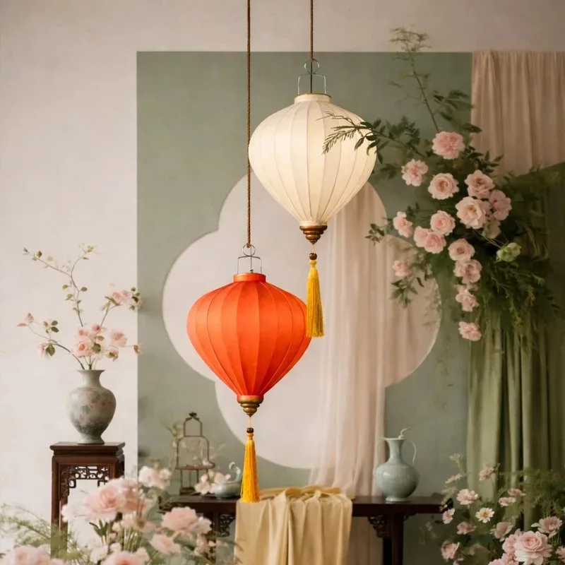 

Oriental Ancient Style Satin Silk Lantern 14 Inch Vietnam Palace Lantern Mid Autumn Festival Chinese New Year Hanging Decor