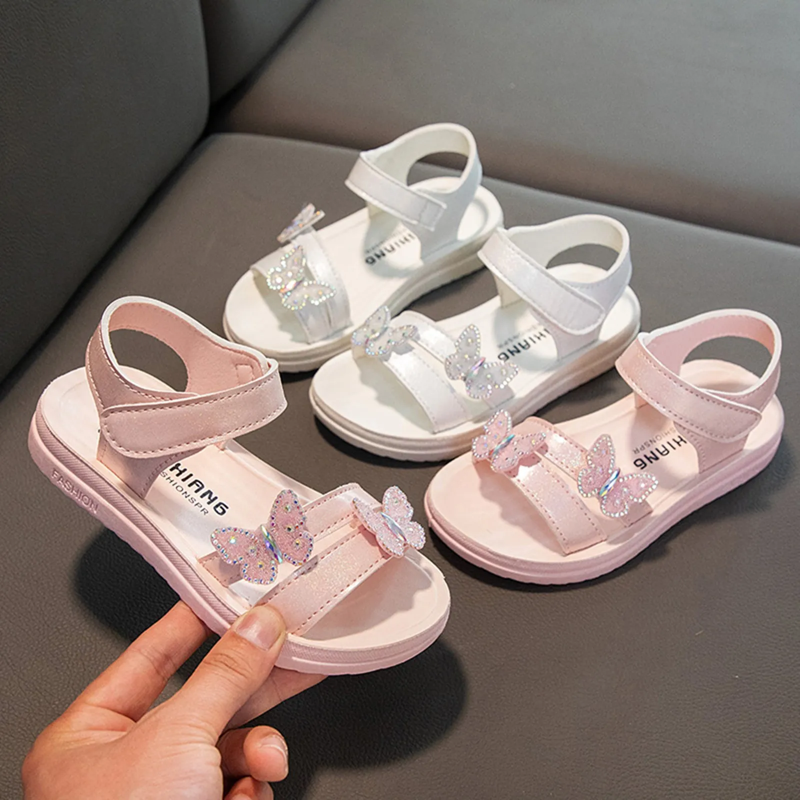 Outdoors Children Sandals Kids Summer Butterfly Sandals With Diamond Fashion Little Girl Soft Bottom Princess Sandals 2024 New