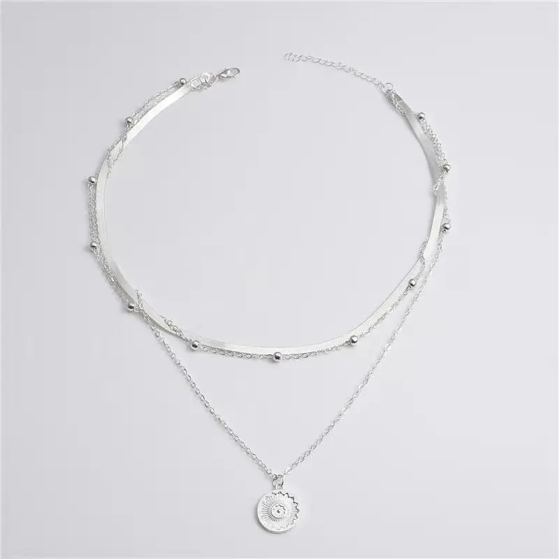 New Classic Casual Necklace Neck Decoration Charm Necklace Fine Workmanship Fashion Women Simple Pendant Necklace