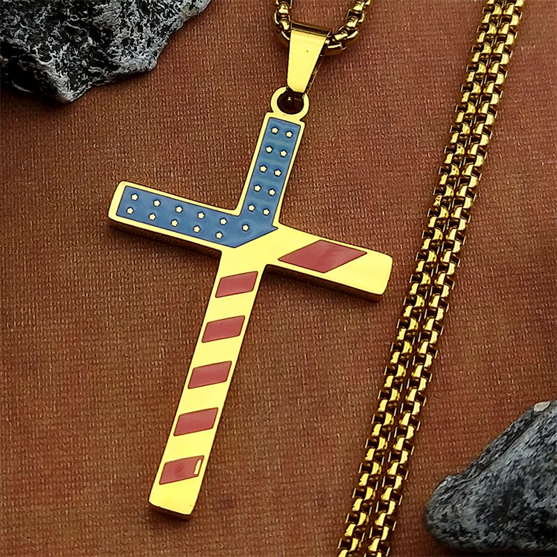 الولايات المتحدة الأمريكية العلم الصليب قلادة قلادة النساء الرجال الفولاذ المقاوم للصدأ الذهب اللون النجمة المتلألئة راية مجوهرات يوم الاستقلال الأمريكي