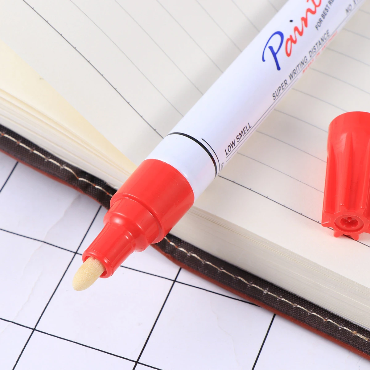 

Car Paint Repair Pen -Up Scratch Concealer Rust Preventive Multi-Surface Auto Glass Wood Stone Plastic Paper Tool