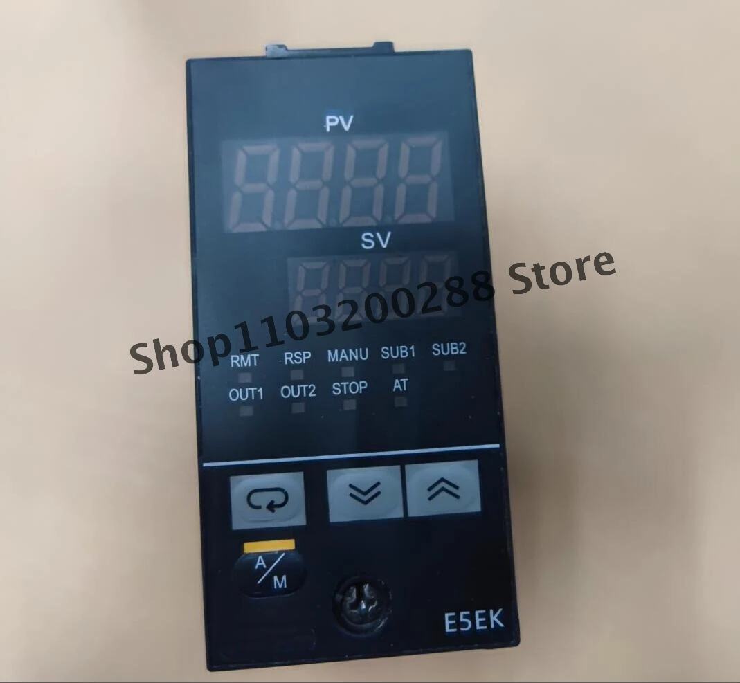 1PCS E5EK-AA2-500 In Box New E5EKAA2500 Fast Ship Original Digital Controller Brand