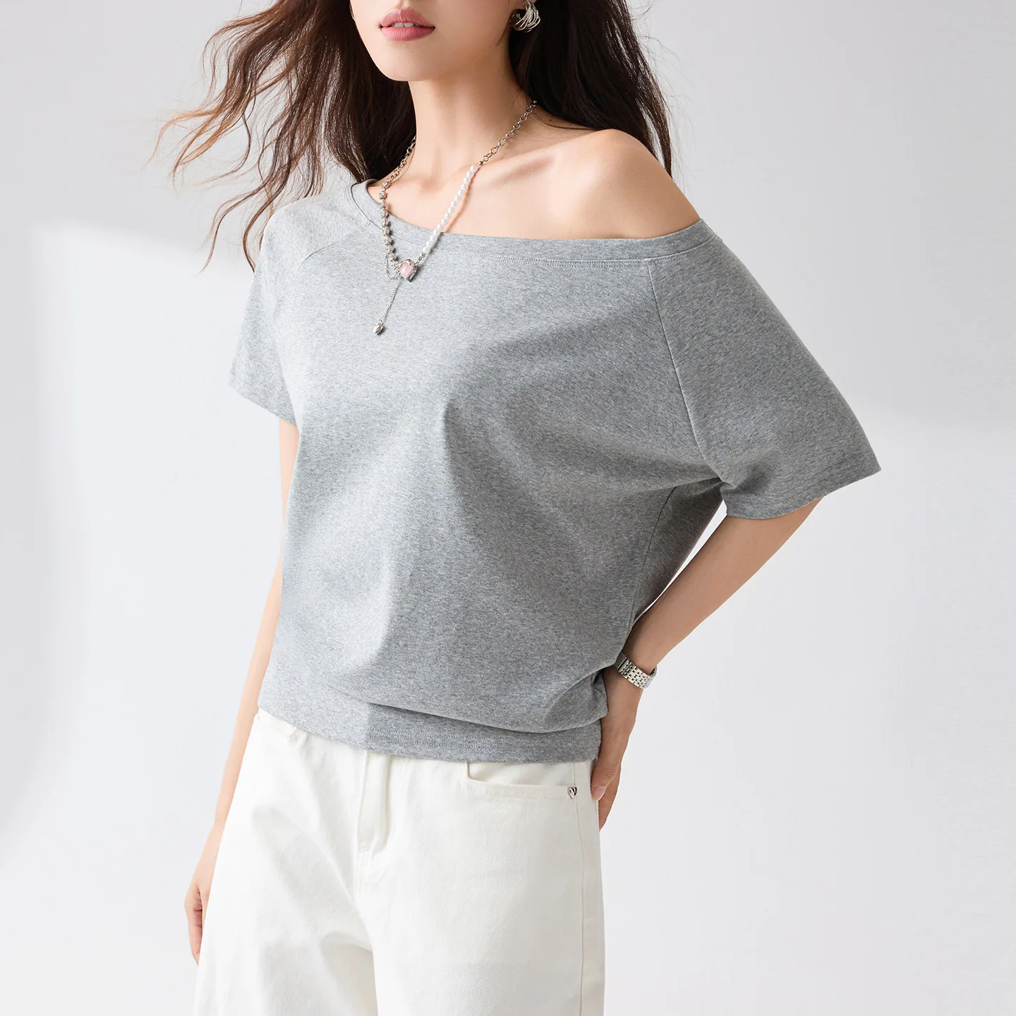 

Off-Shoulder Solid Color T-Shirt For Women, Short Sleeve, Summer New Style, Off-Shoulder, Loose Fit, Slimming,