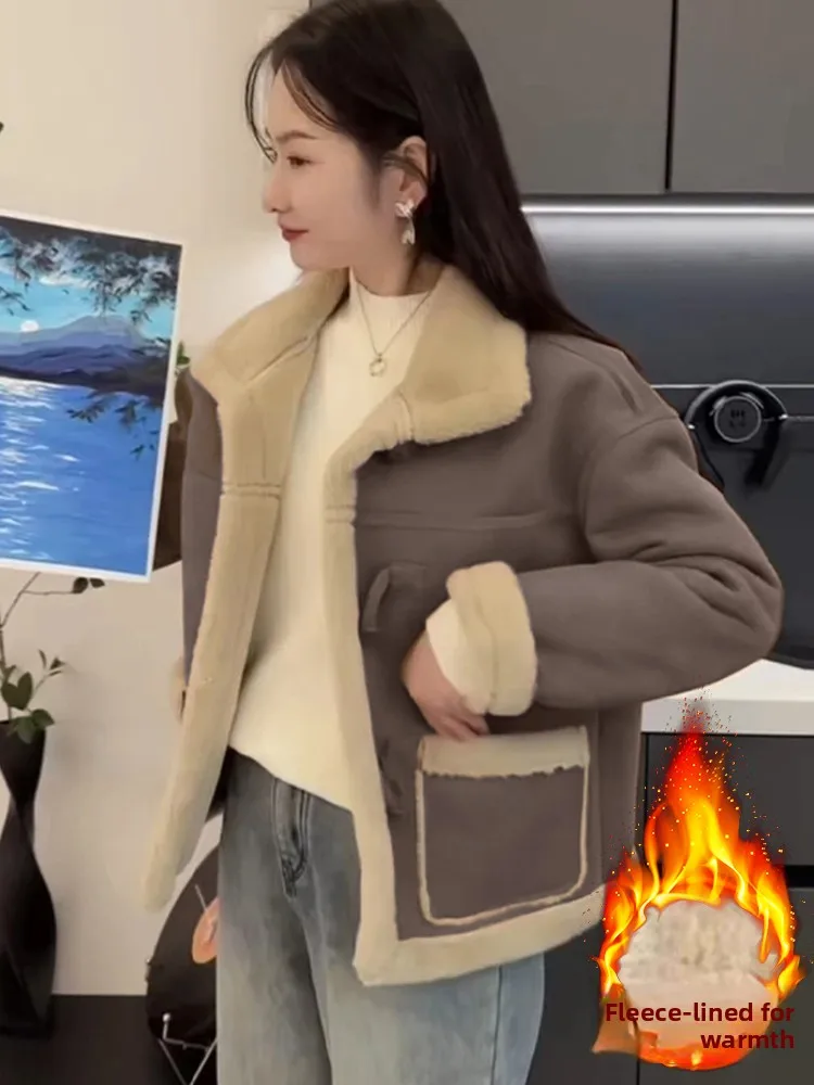 เสื้อแจ็คเก็ตผู้หญิงสำหรับฤดูหนาว ไซส์ใหญ่ บุขนเฟอร์ อุ่นสบาย สไตล์ลำลอง อเนกประสงค์ ผ้าฝ้ายผสมขนเป็ด เหมาะสำหรับใส่เดินทางหรือ...