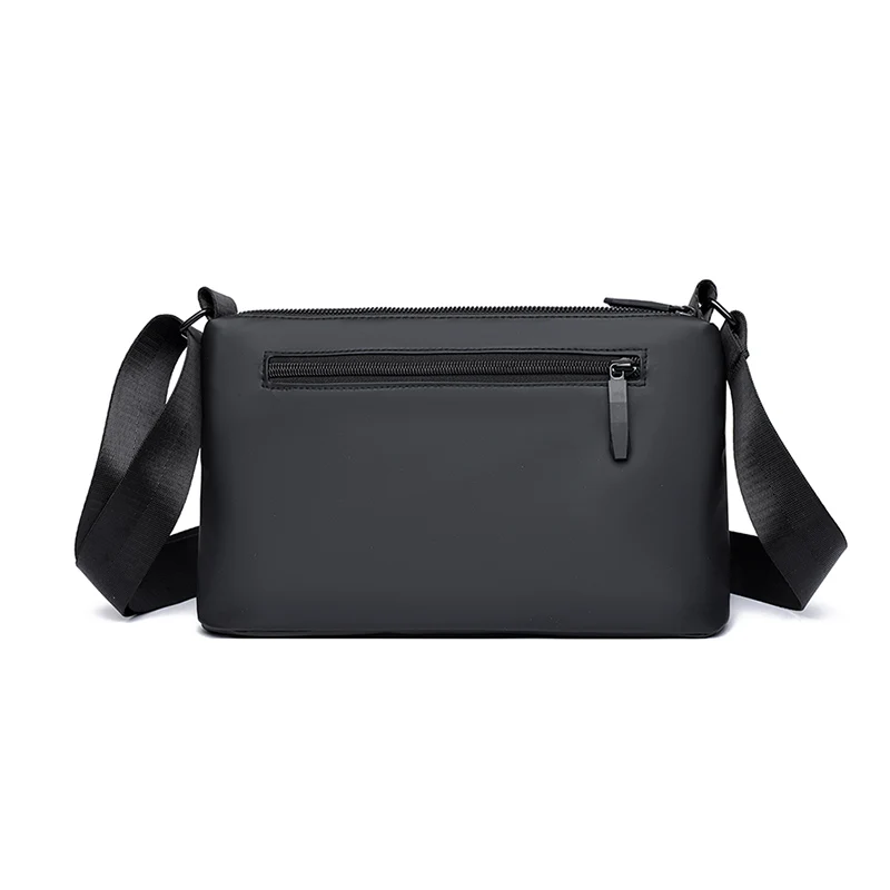 Trendy Men\'s  Crossbody Bag Lightweight Summer Casual Large Capaci Commuter oulder Bag Nylon Material Zipper Closure