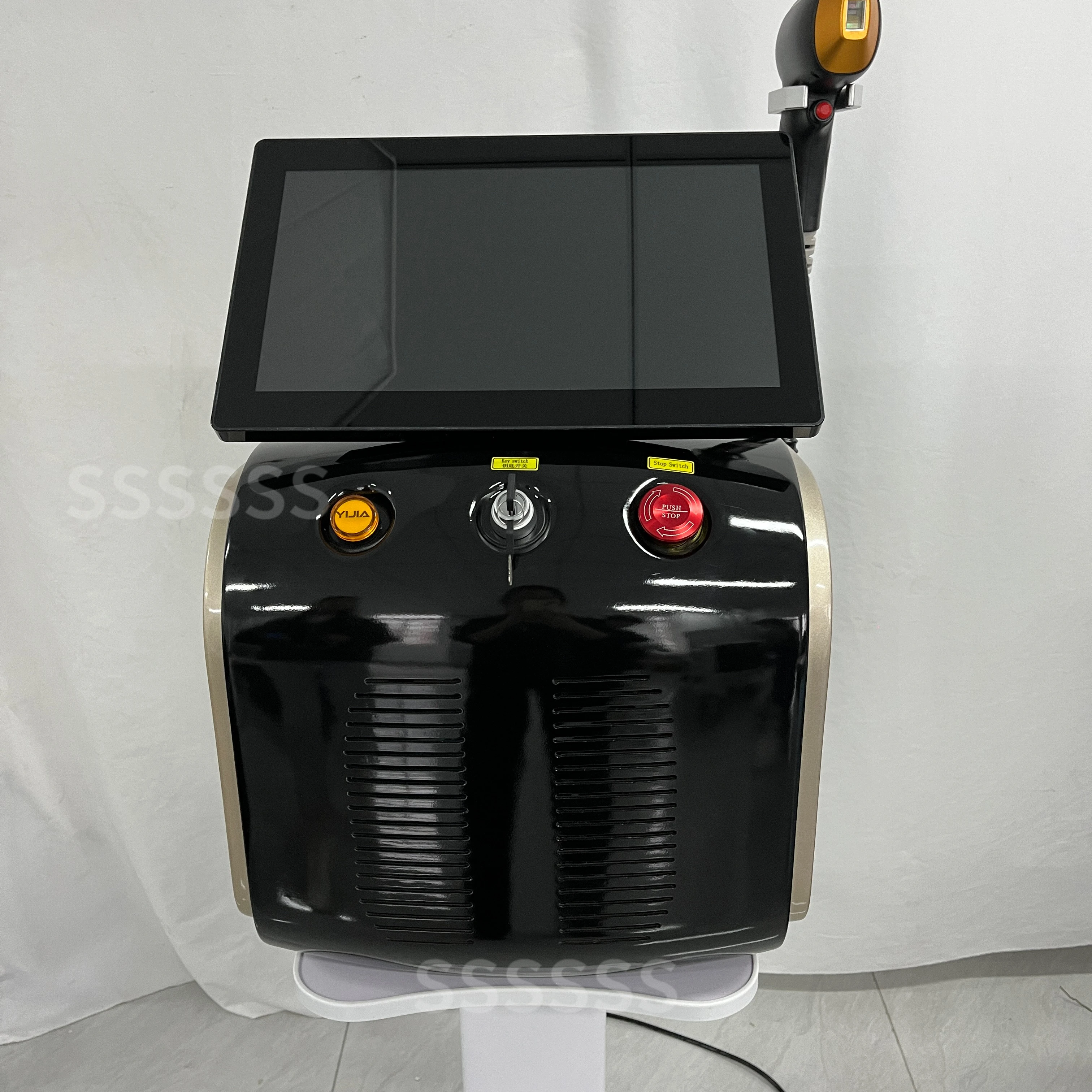 NEW 808 Diode Laser Comfortable hair removal silky smooth skin 755 810 1064NM laser hair removal machine