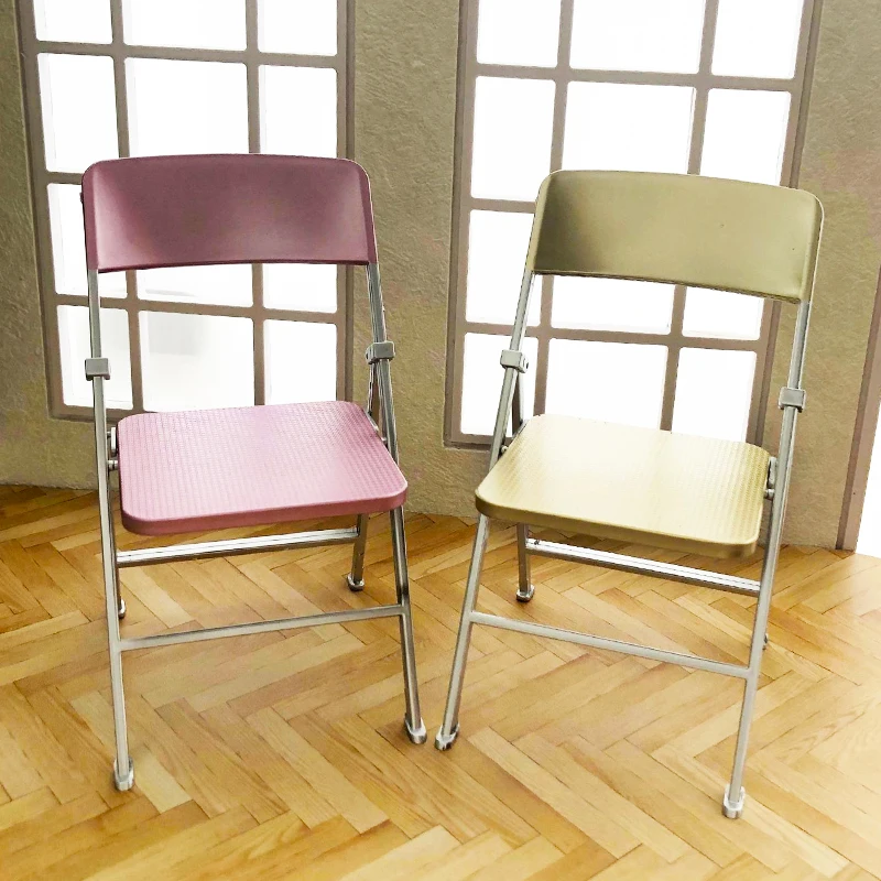 1:6 ミニカラフルな折りたたみ椅子モデルプラスチック椅子ドールハウスファッションレジャーチェアおもちゃ人形ミニチュア DIY アクセサリー装飾