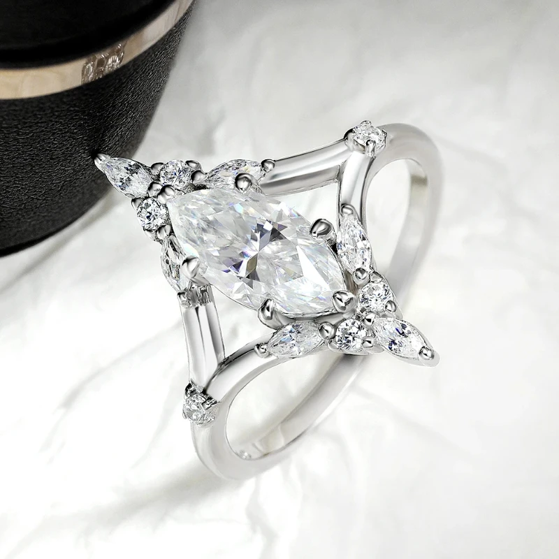 

Onnelik 100% 925 Sterling Silver 1CT D Color Marquise Moissanite Diamond with GRA Ring for Woman Wedding Engagement Fine Jewelry