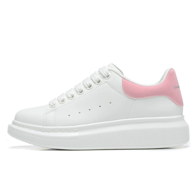 Stylish Comfort: Bestselling Versatile Fashionable Sneakers with Soft-Soled Casual Sports Shoes