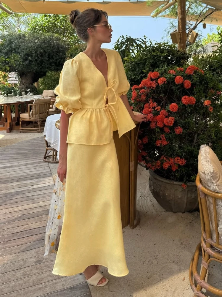 

Summer Women Casual Skirts Sets Women Chic Puff Sleeve V-neck Tops and Maxi Skirts Two Piece Sets Lady Holidays Party Outfits