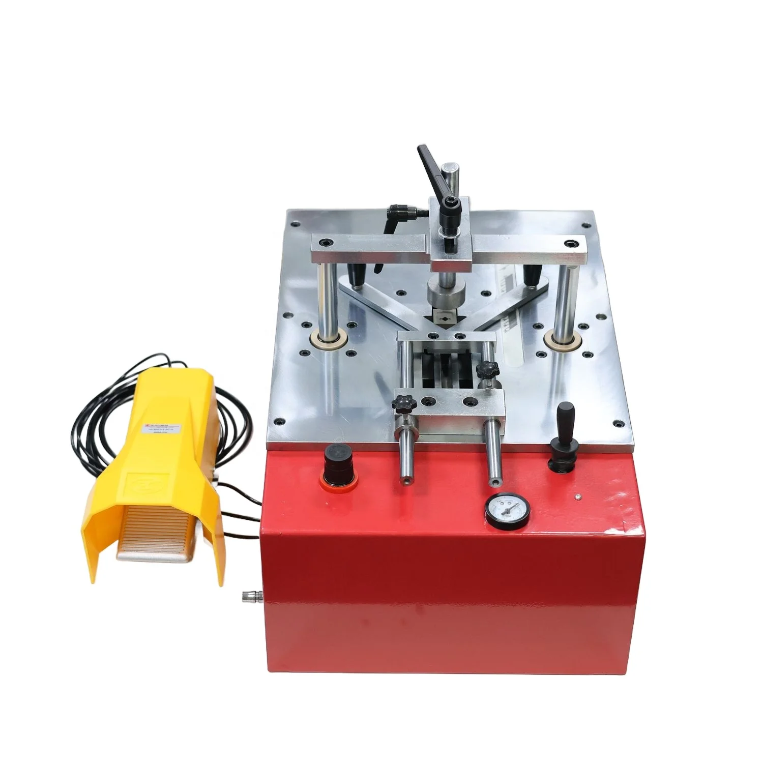 

A5 Multi-Material Nailing Machine for Hardwood Softwood PVC and MDF Frame Construction