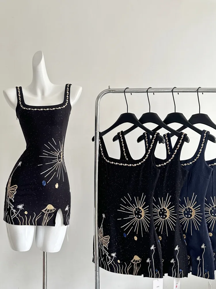 

Fashion Square Neck Shinny Embroidered Slim Mini Dress Women Chic Sleeveless Backless Strap Dresses Lady High Street Vestidos