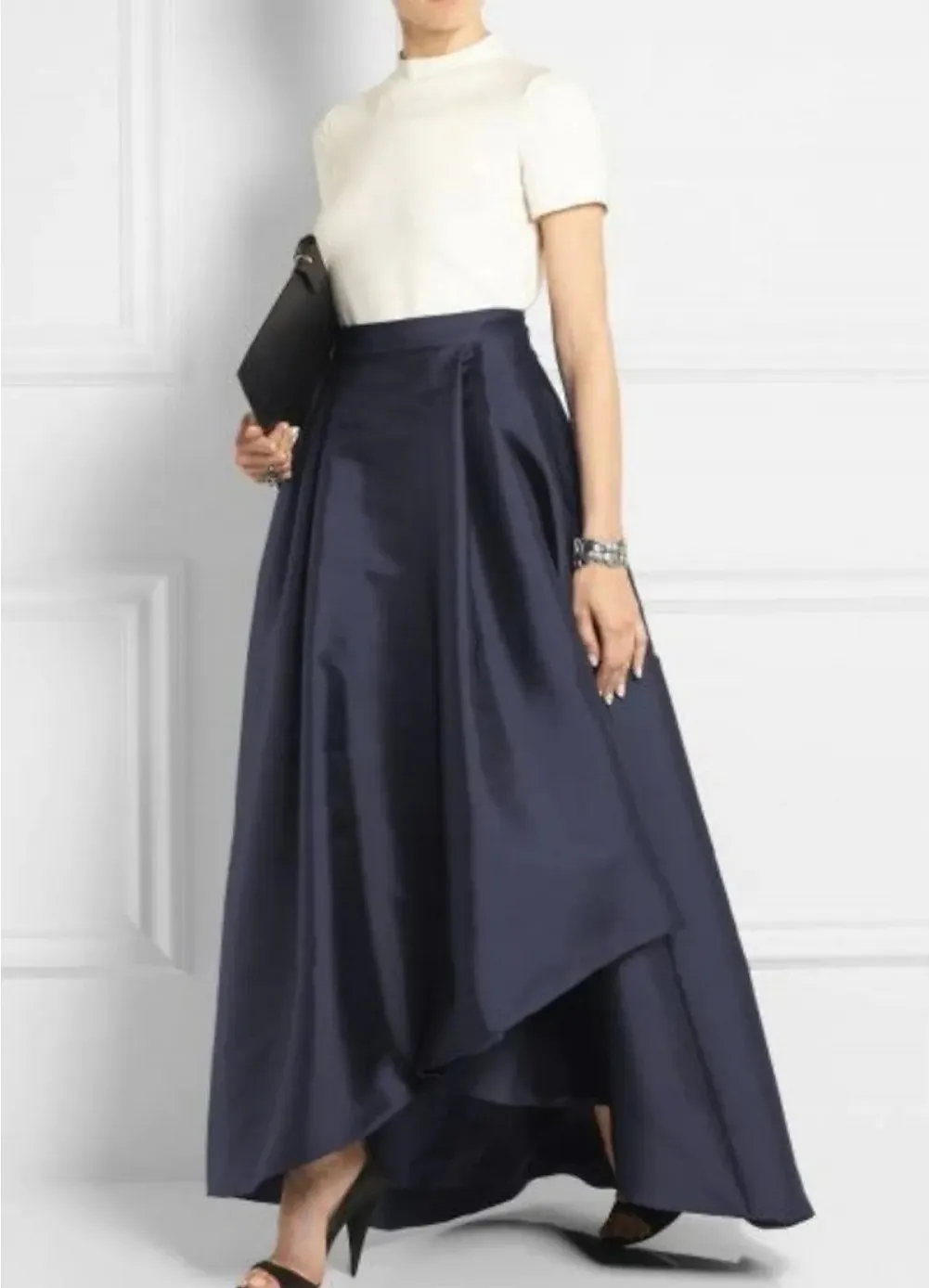 High Low Mother of the Bride Dress 2023 Elegant Jewel Neck Short Sleeve Satin Wedding Guest Party Gowns Dark Navy Ivory