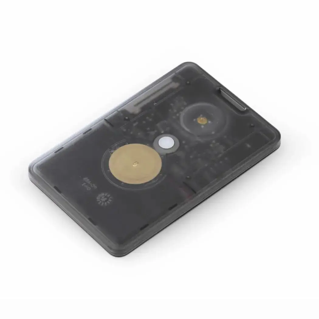 SenseCAP Card Tracker T1000-E do śledzenia GPS za pomocą LoRaWAN, open-source, zintegrowane czujniki temperatury, światła i trójosiowego akcelerometru, Bluetooth, WiFi — 2