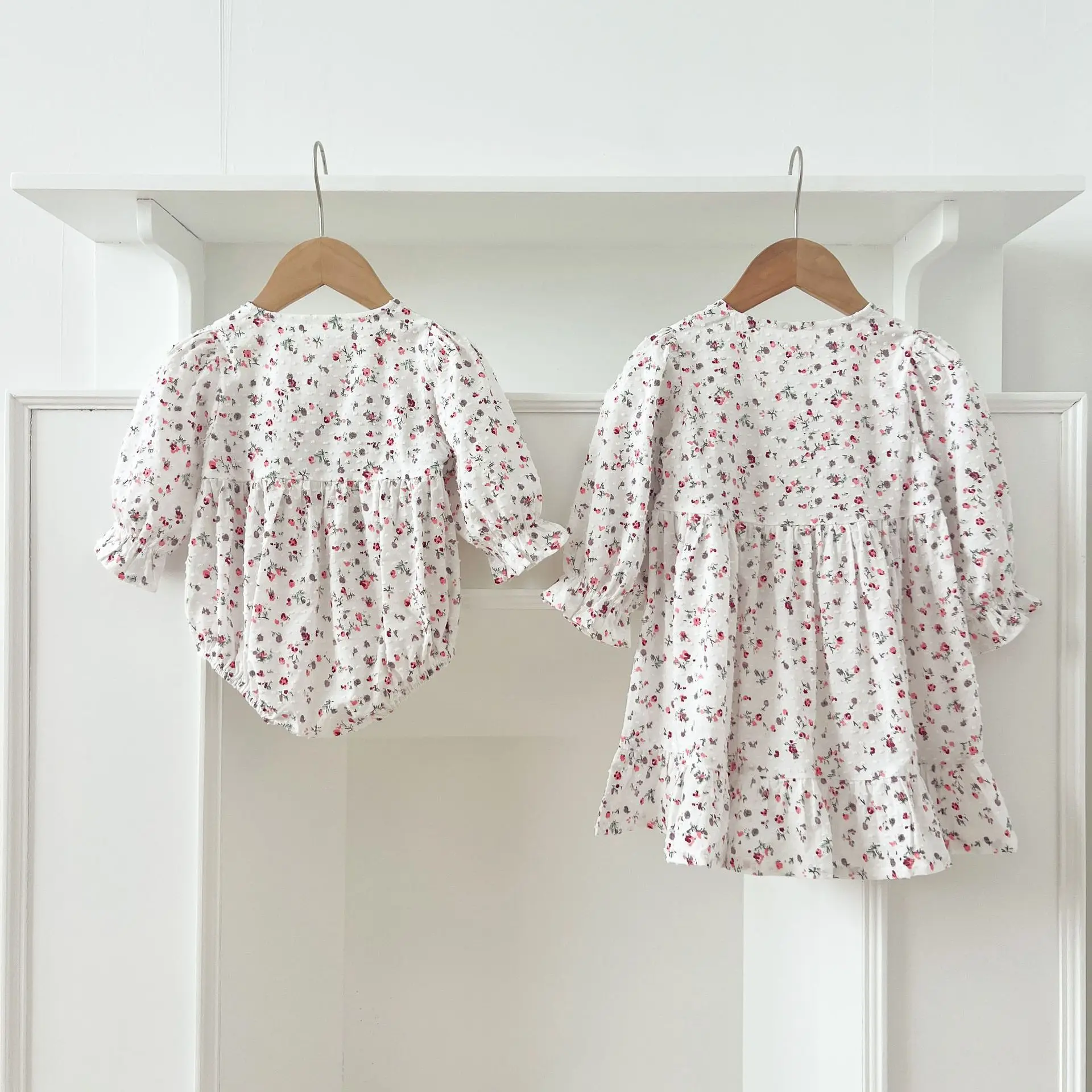 Spring 2025 Kids Dress for Girls Cute Flower Print Long Sleeve Princess Style New Arrival