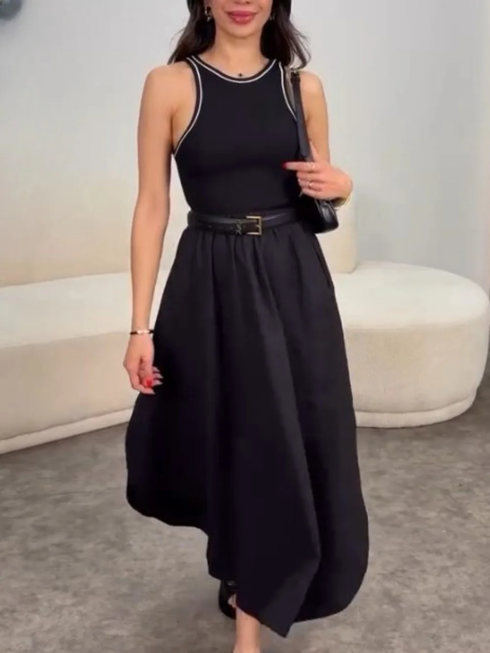 

Casual fashion commuting high street women's stitching round neck sleeveless long dress new 2025 summer sexy